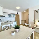 Апартаменты Paradise Dreams Menada *