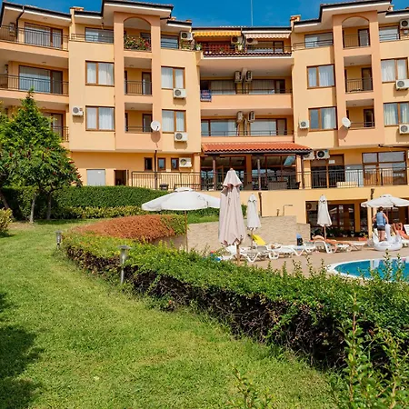 Paradise Dreams Menada Apartment