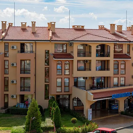 Apartment Paradise Dreams Menada *